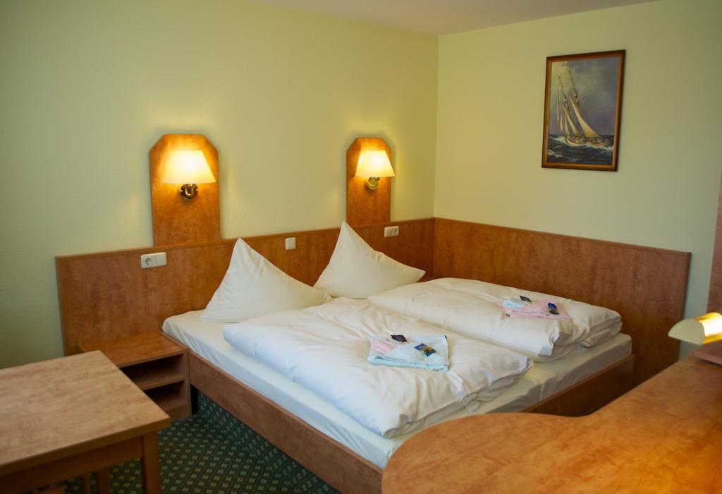 Gasthof & Pension Zum Himmel Rubenow 部屋 写真