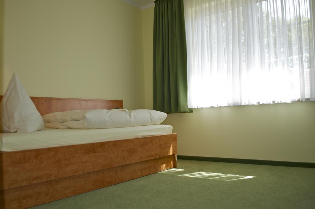 Gasthof & Pension Zum Himmel Rubenow 部屋 写真